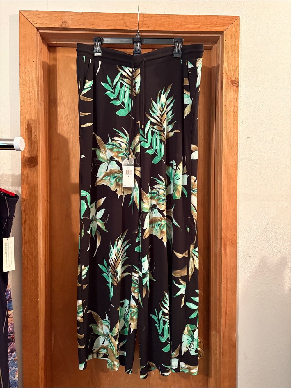Lauren Ralph Lauren Black Wide-Leg Palm Print Pants